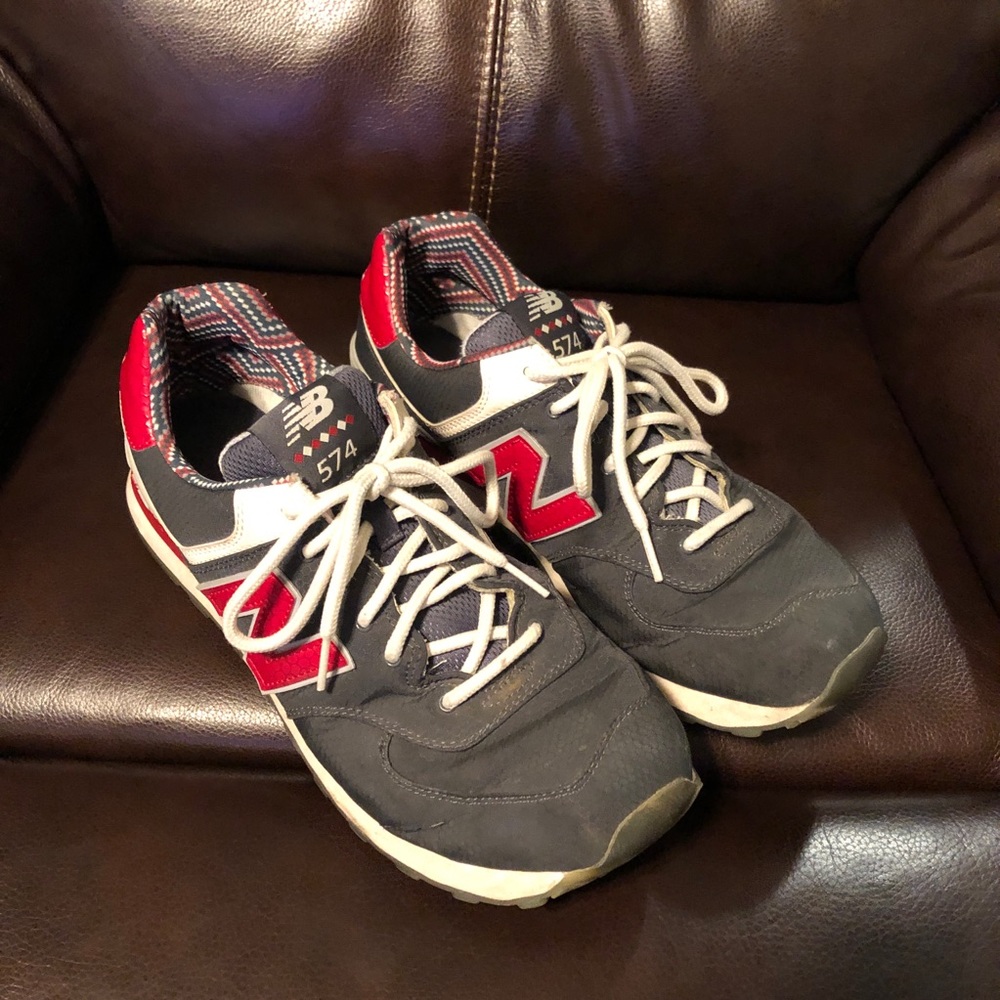 New Balance 574 sneakers red and grey
